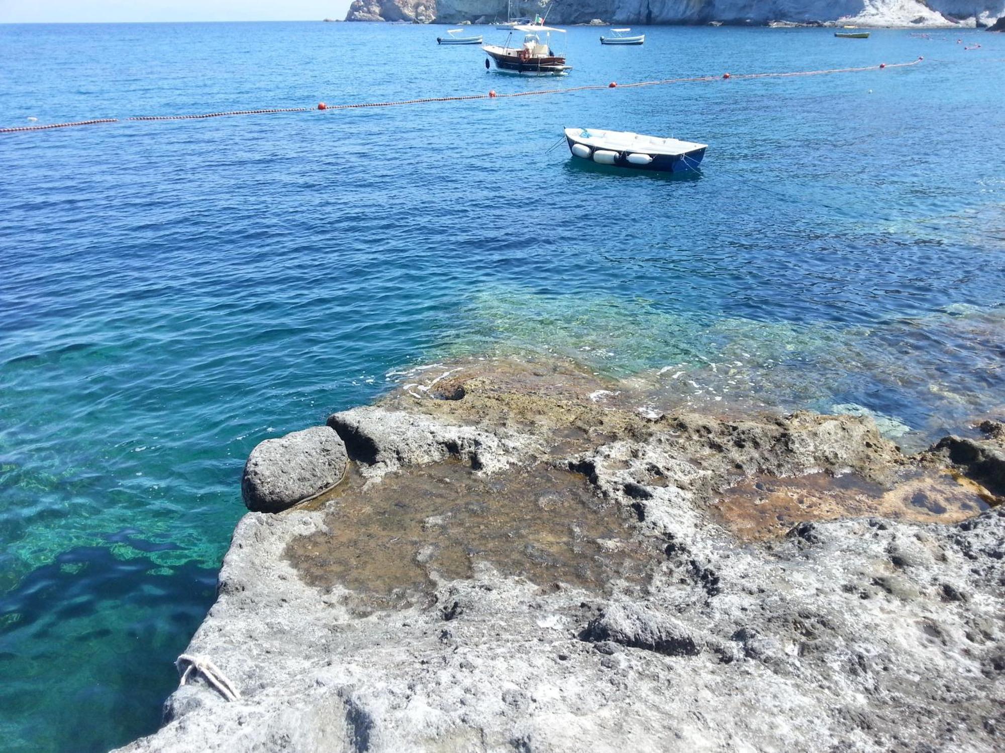 Hotel Villaggio Dei Pescatori ปอนซา ภายนอก รูปภาพ