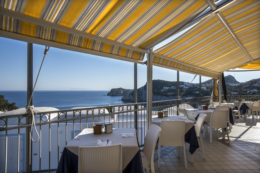 Hotel Villaggio Dei Pescatori ปอนซา ภายนอก รูปภาพ