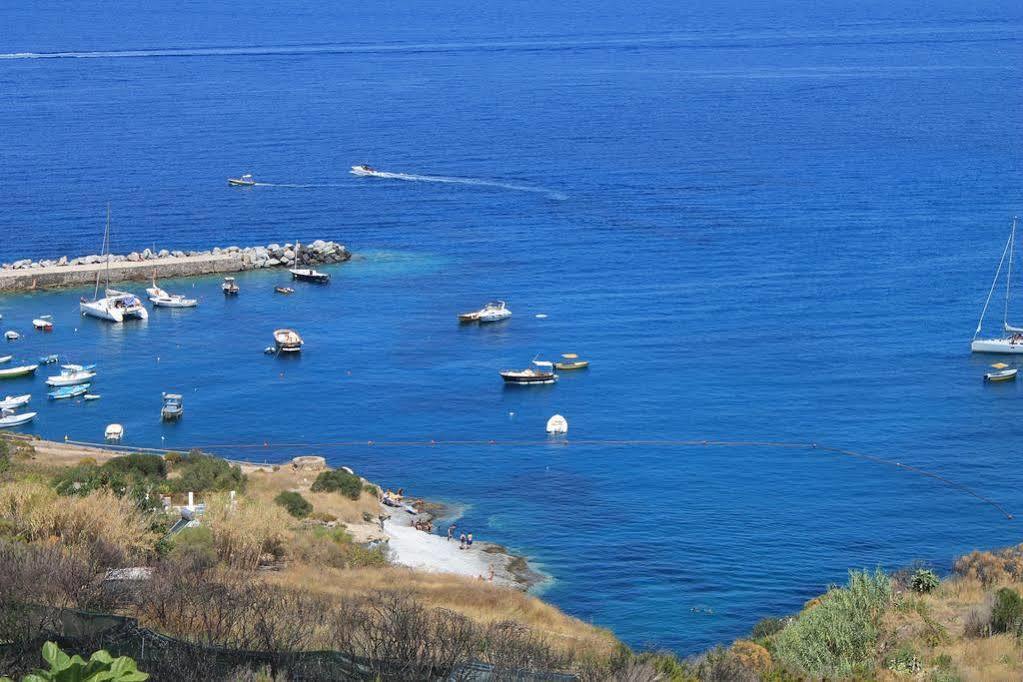 Hotel Villaggio Dei Pescatori ปอนซา ภายนอก รูปภาพ